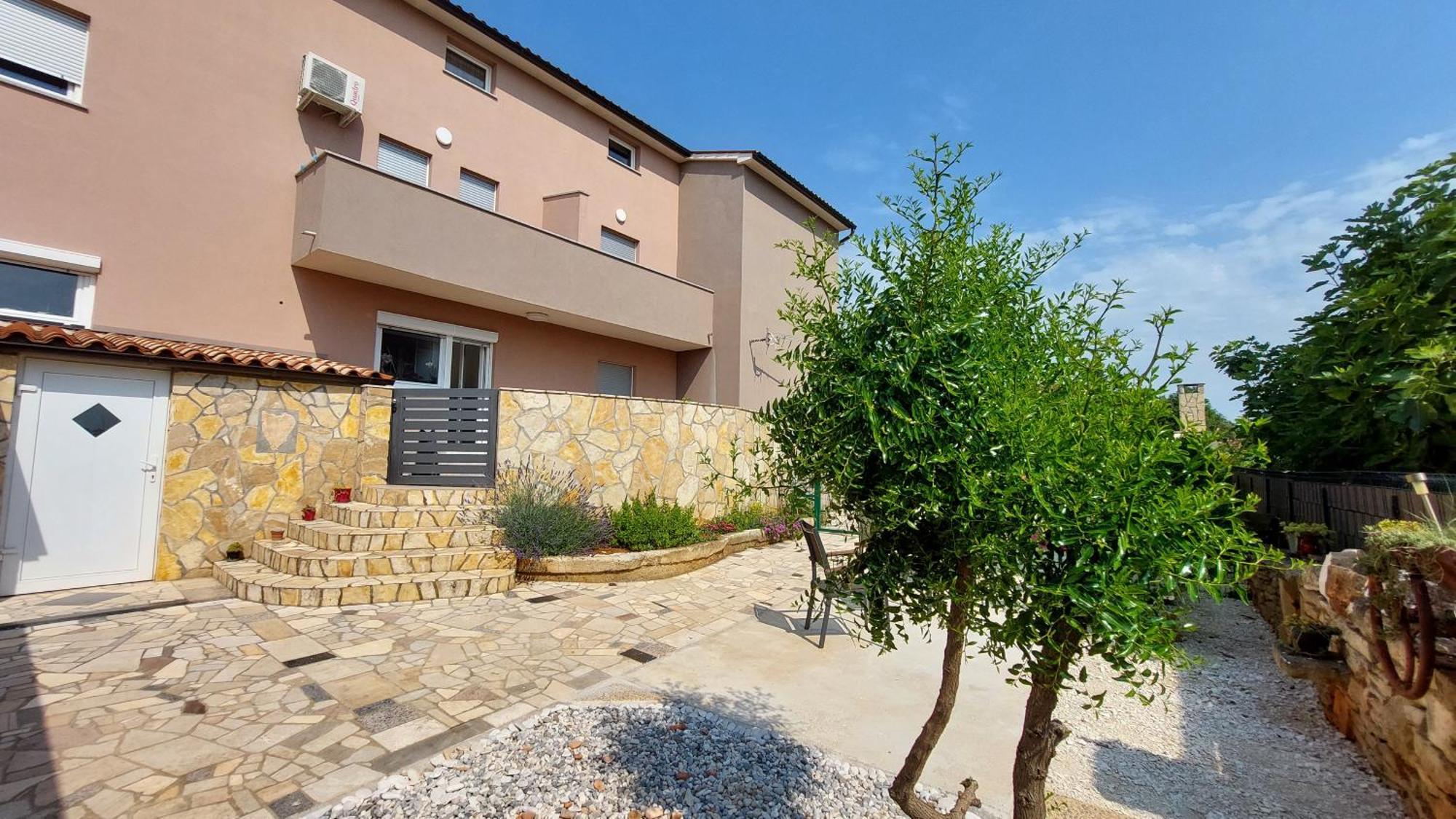 Apartmani B&B Ližnjan المظهر الخارجي الصورة