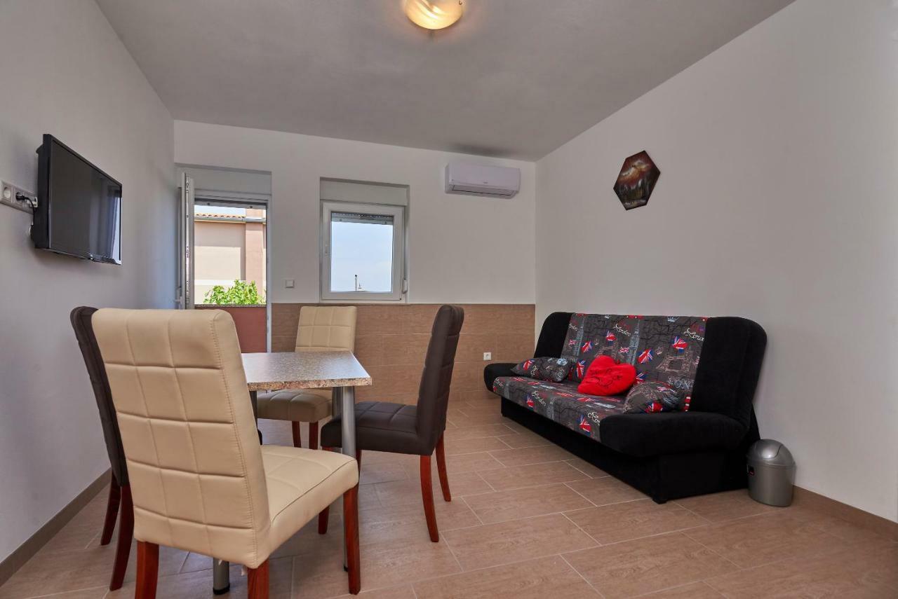 Apartmani B&B Ližnjan المظهر الخارجي الصورة