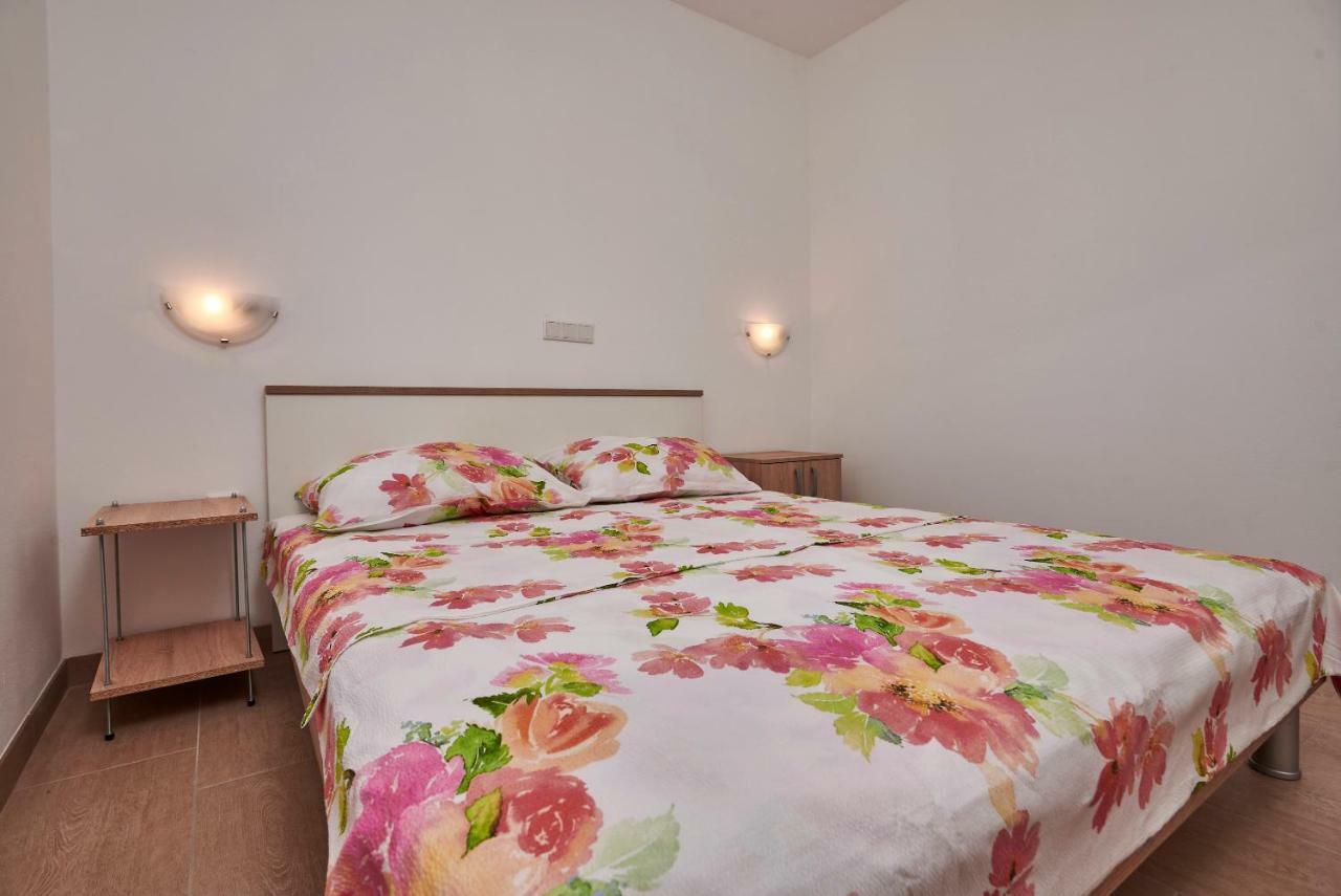 Apartmani B&B Ližnjan المظهر الخارجي الصورة