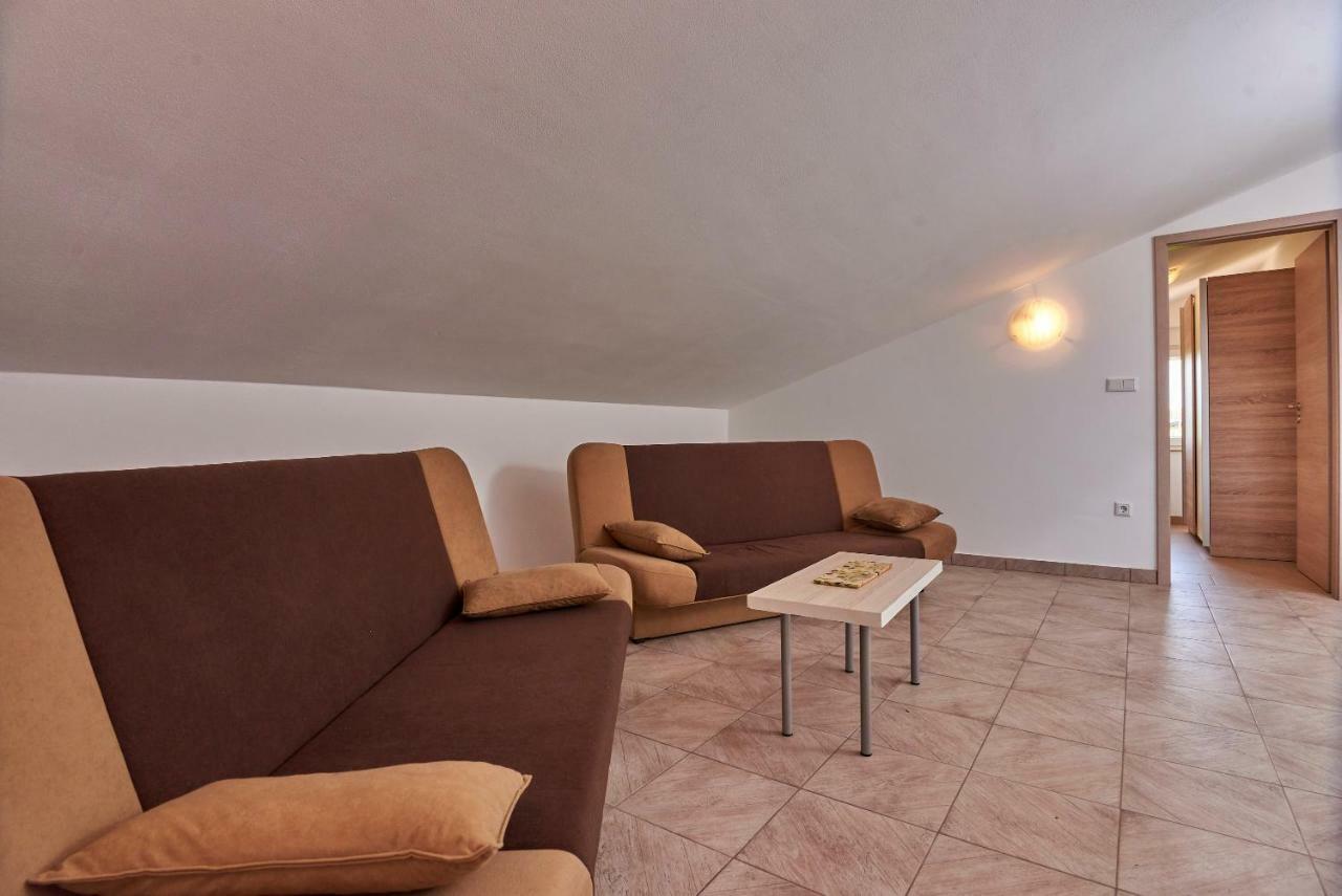 Apartmani B&B Ližnjan المظهر الخارجي الصورة