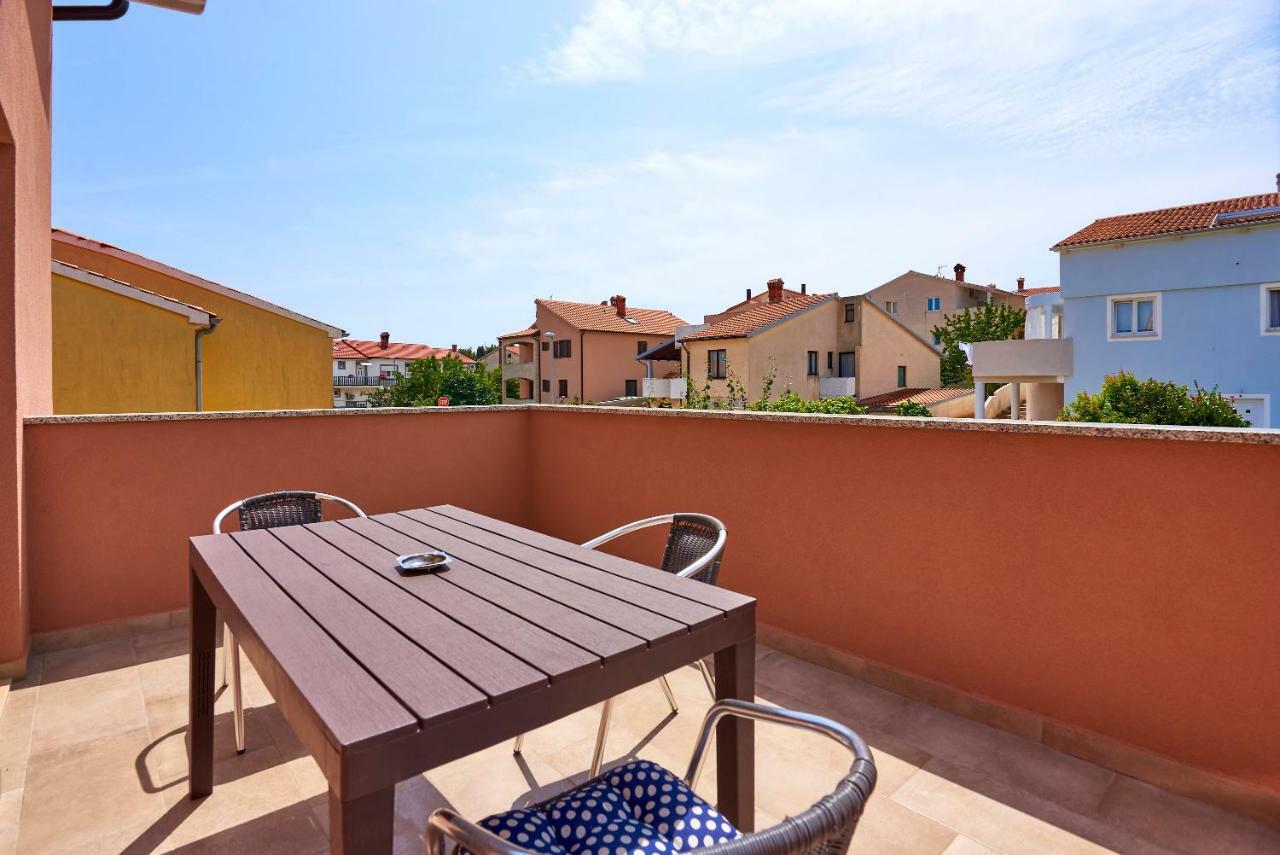 Apartmani B&B Ližnjan المظهر الخارجي الصورة