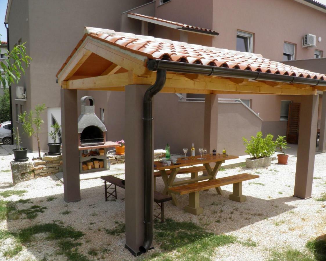 Apartmani B&B Ližnjan المظهر الخارجي الصورة