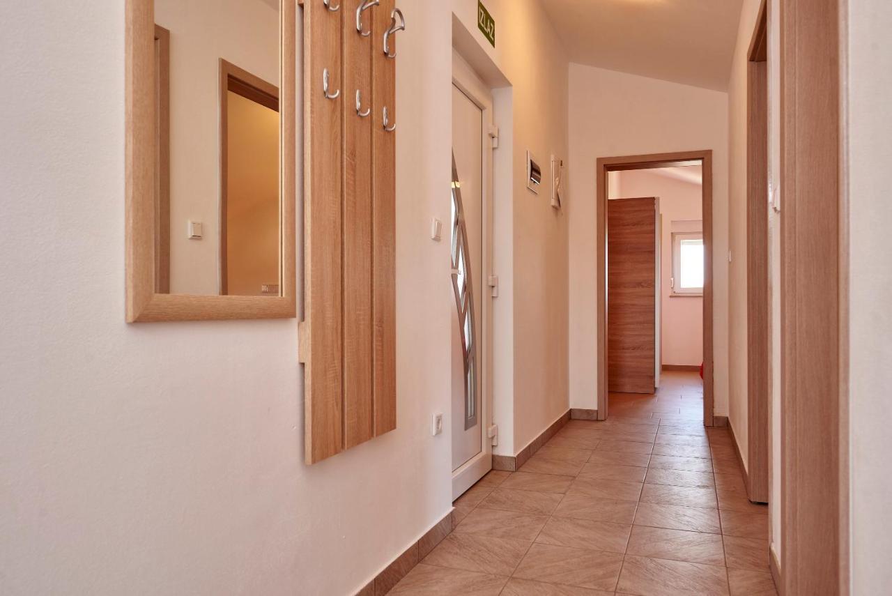 Apartmani B&B Ližnjan المظهر الخارجي الصورة